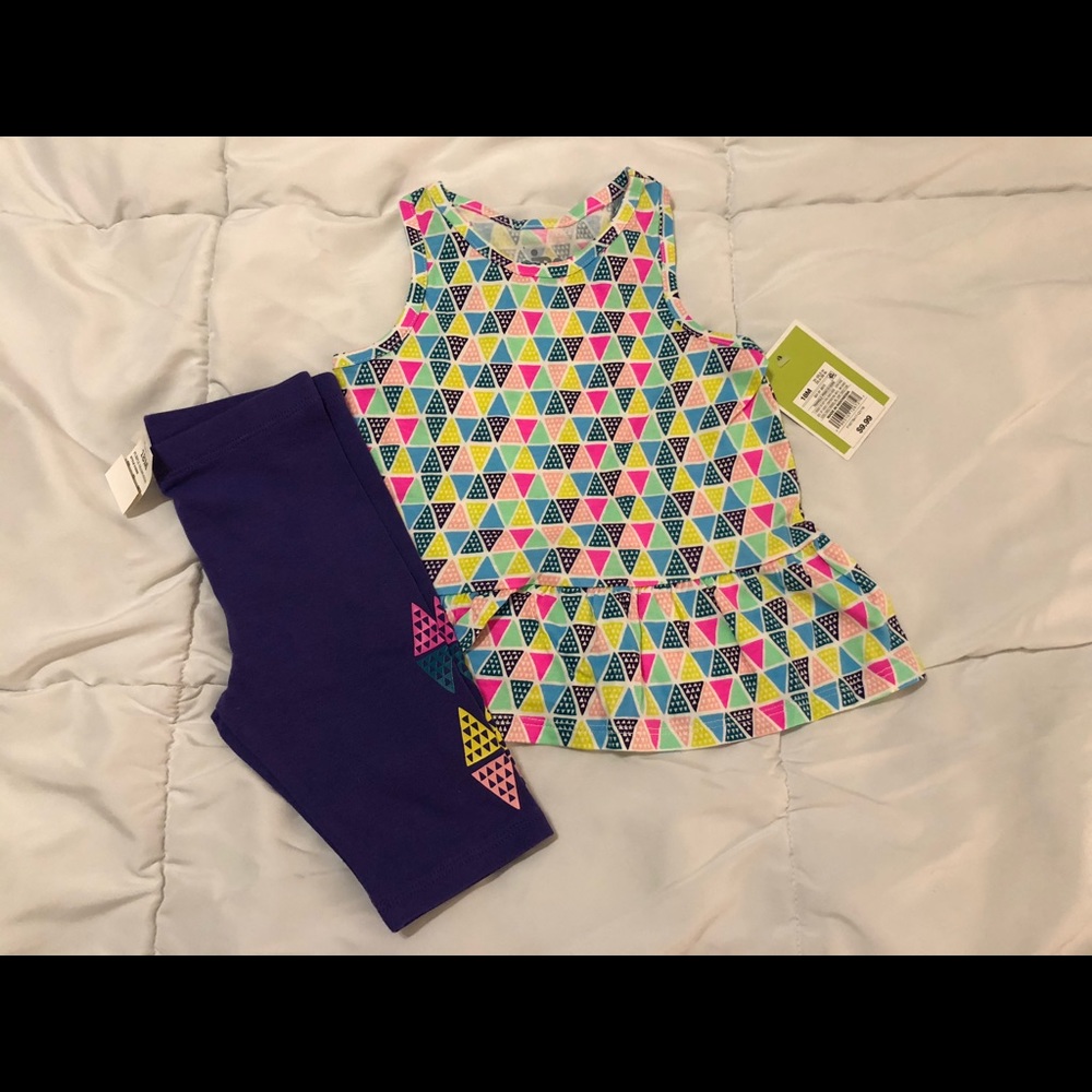 NWT Circo Set